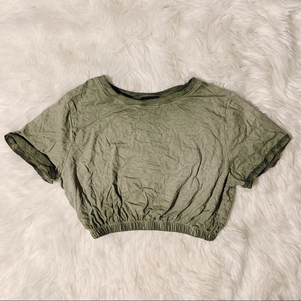 RUE 21 Scrunched Waist Crop Top